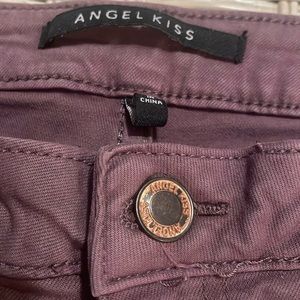 Angel Kiss Ankle Skinny distressed Jeans Juniors Size 11 Mauve/Pink color